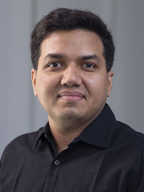 Photo of Bipin Tripathi