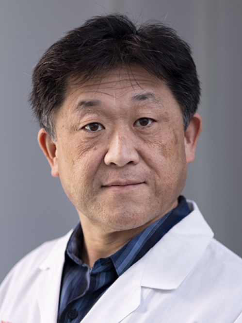 Photo of Tsutomu Aoki
